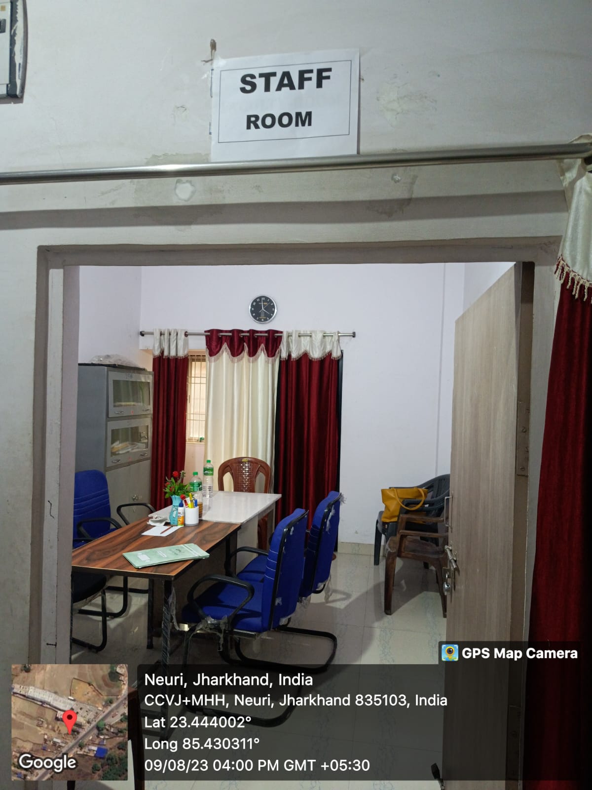 Laboratory Facility 4